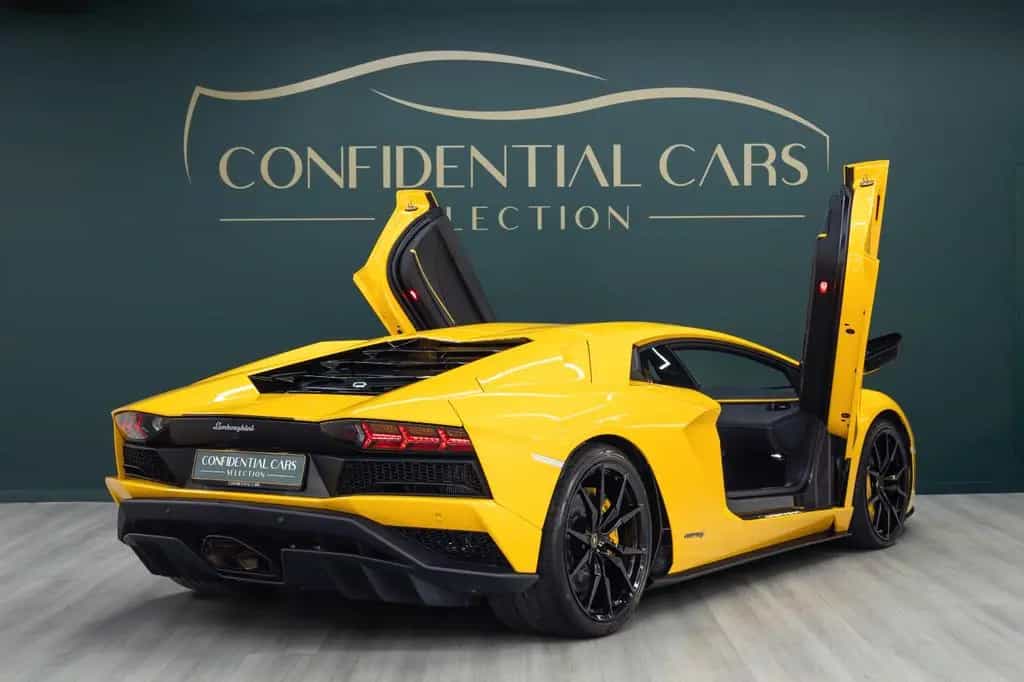 Lamborghini S LP 740-4 | 1st Hand | VAT 12/2017-photo-10