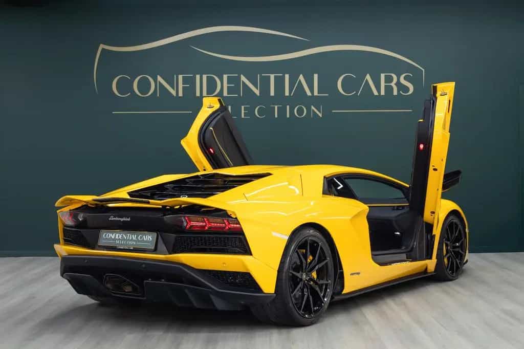 Lamborghini S LP 740-4 | 1st Hand | VAT 12/2017-photo-11