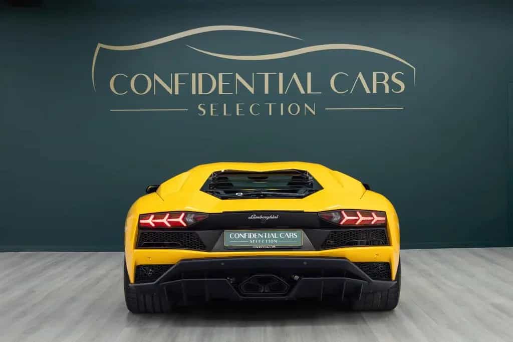 Lamborghini S LP 740-4 | 1st Hand | VAT 12/2017-photo-12