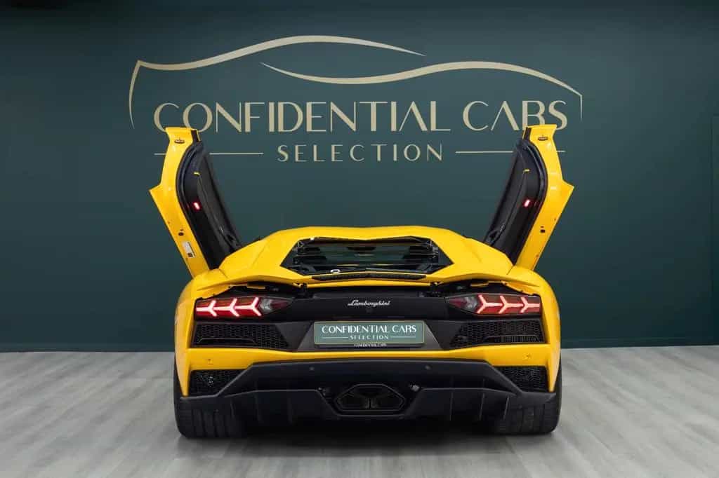 Lamborghini S LP 740-4 | 1st Hand | VAT 12/2017-photo-13