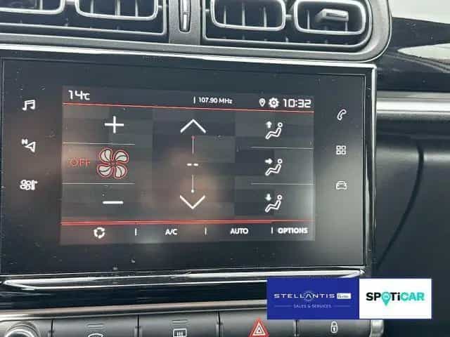 Citroën C3 Shine 1.2 PureTech 110 EAT6 C3 1.2 PureTech 1 10/2022-photo-17