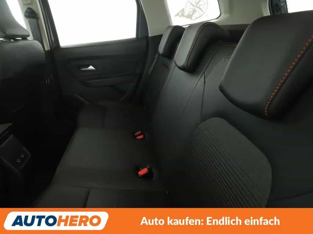 Dacia Duster 1.3 TCe Extreme Aut.*NAVI*LED*CAM*SHZ* 01/2023-photo-12