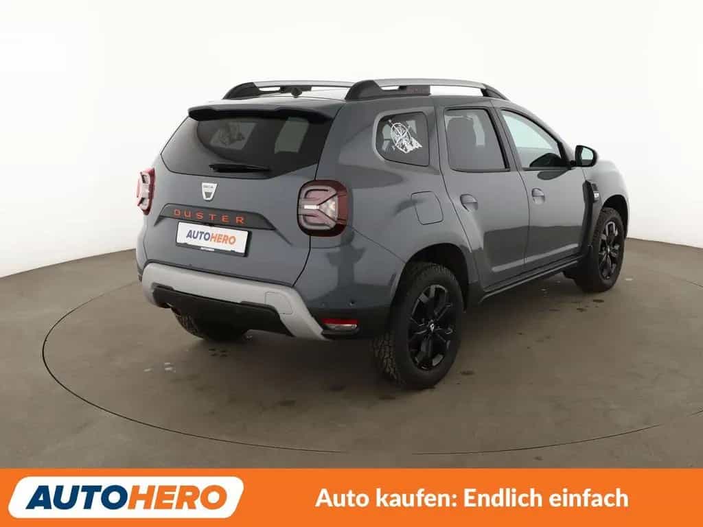 Dacia Duster 1.3 TCe Extreme Aut.*NAVI*LED*CAM*SHZ* 01/2023-photo-4