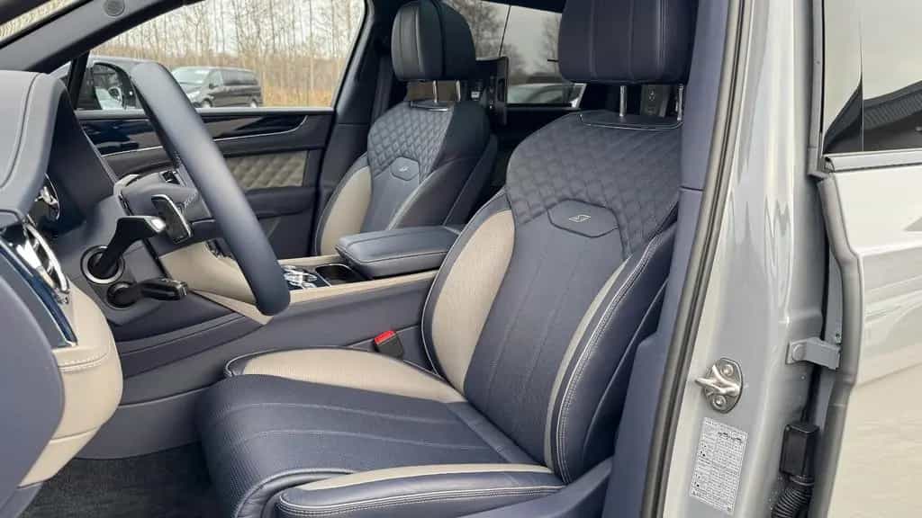 Bentley Bentayga S V8/ Luft/ Carbon Br/ TV/ Night Vision 04/2024-photo-11