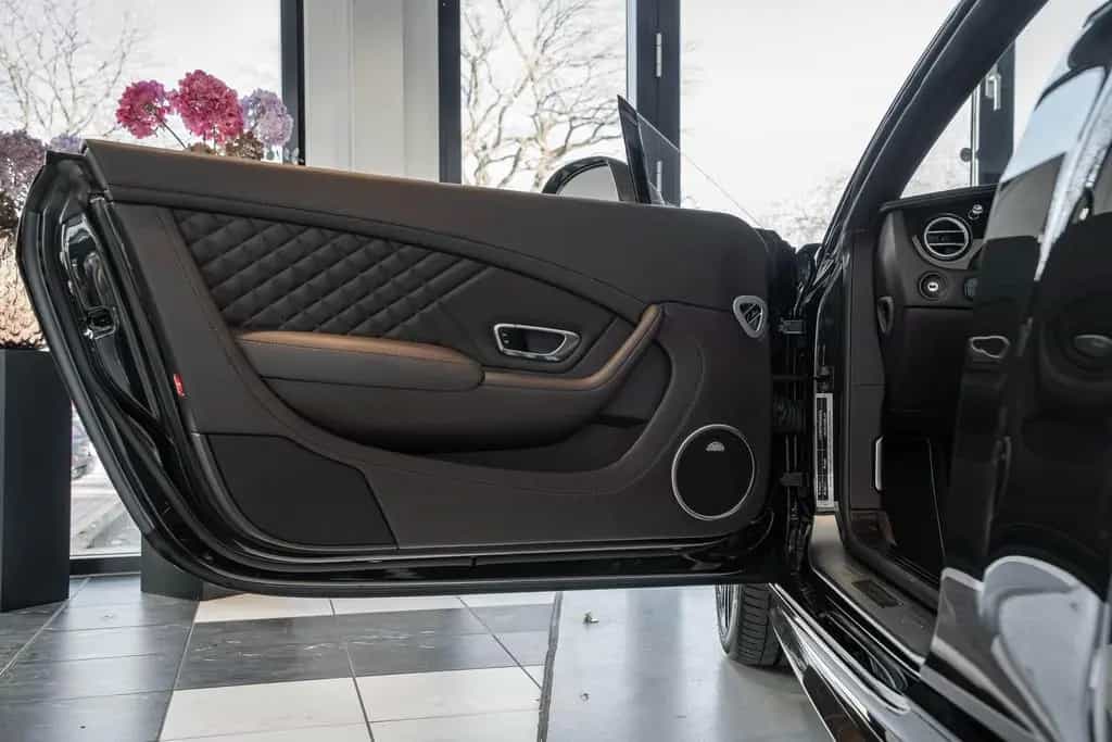 Bentley Continental Supersports + ONE OF 710 + Titanium 06/2018-photo-5