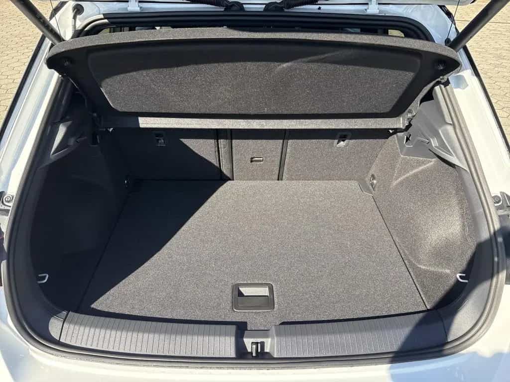 Volkswagen T-Roc R-Line 1.5 TSI DSG Matrix+Rückfahrk.+Navi+ 02/2026-photo-14