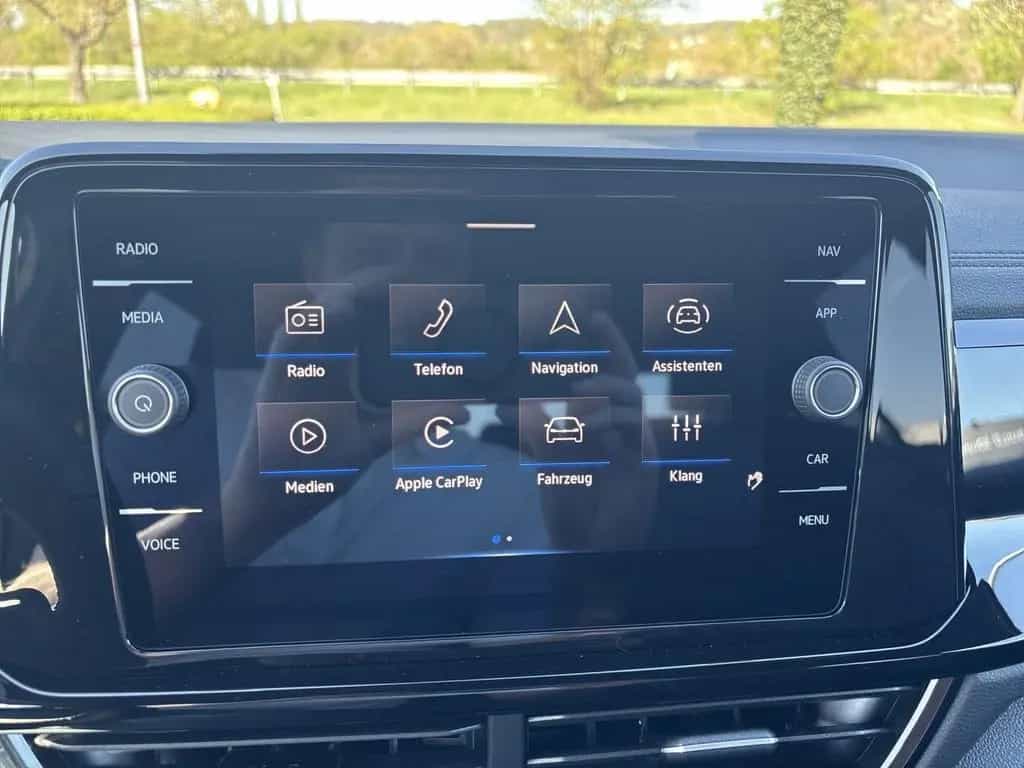 Volkswagen T-Roc R-Line 1.5 TSI DSG Matrix+Rückfahrk.+Navi+ 02/2026-photo-19