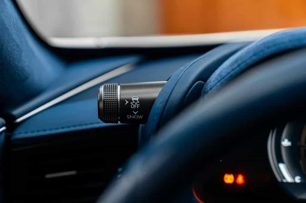 Lexus LC 500 Ultimate Edition 85/165 03/2024-photo-11