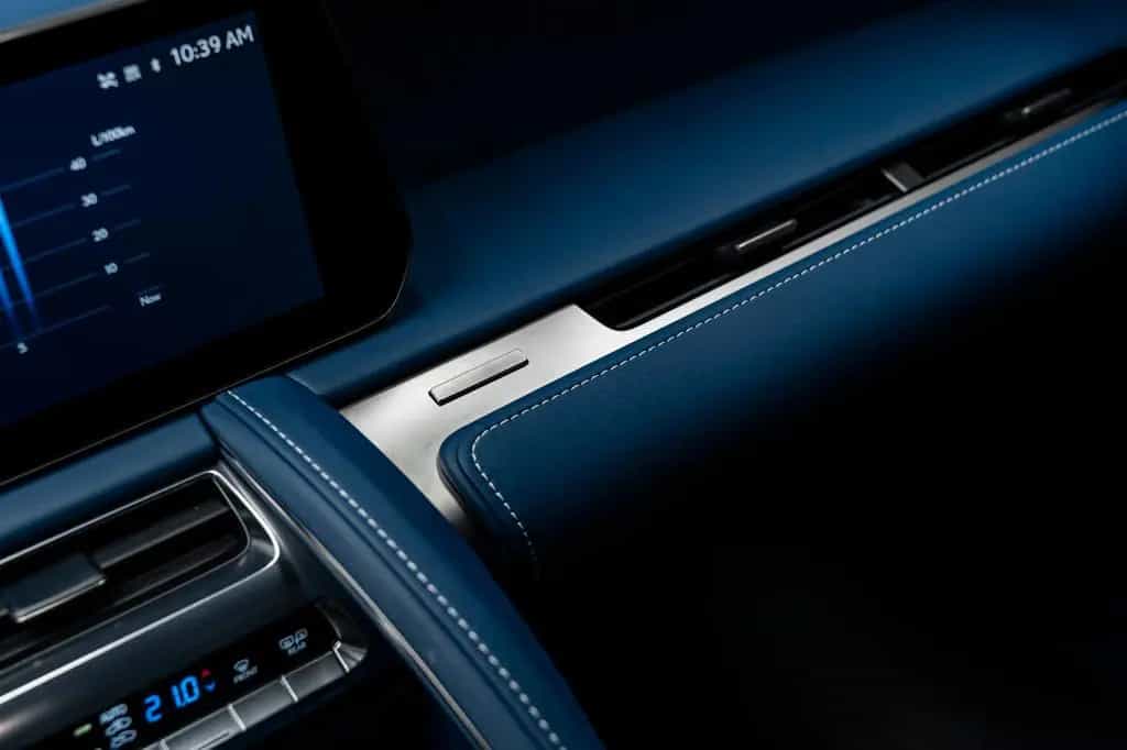 Lexus LC 500 Ultimate Edition 85/165 03/2024-photo-13