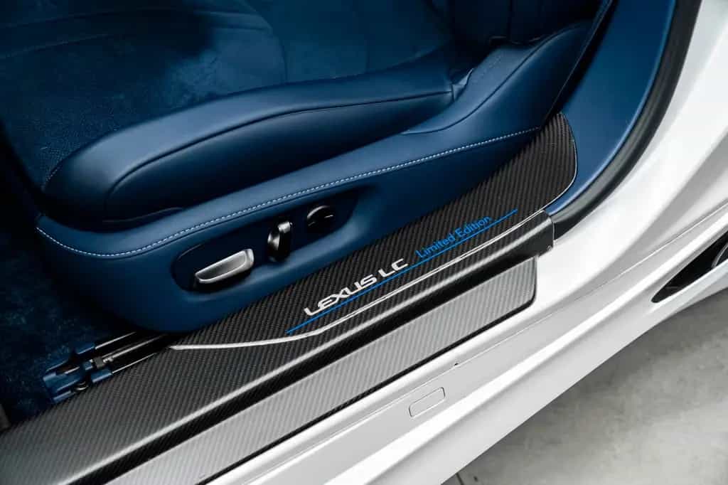 Lexus LC 500 Ultimate Edition 85/165 03/2024-photo-6