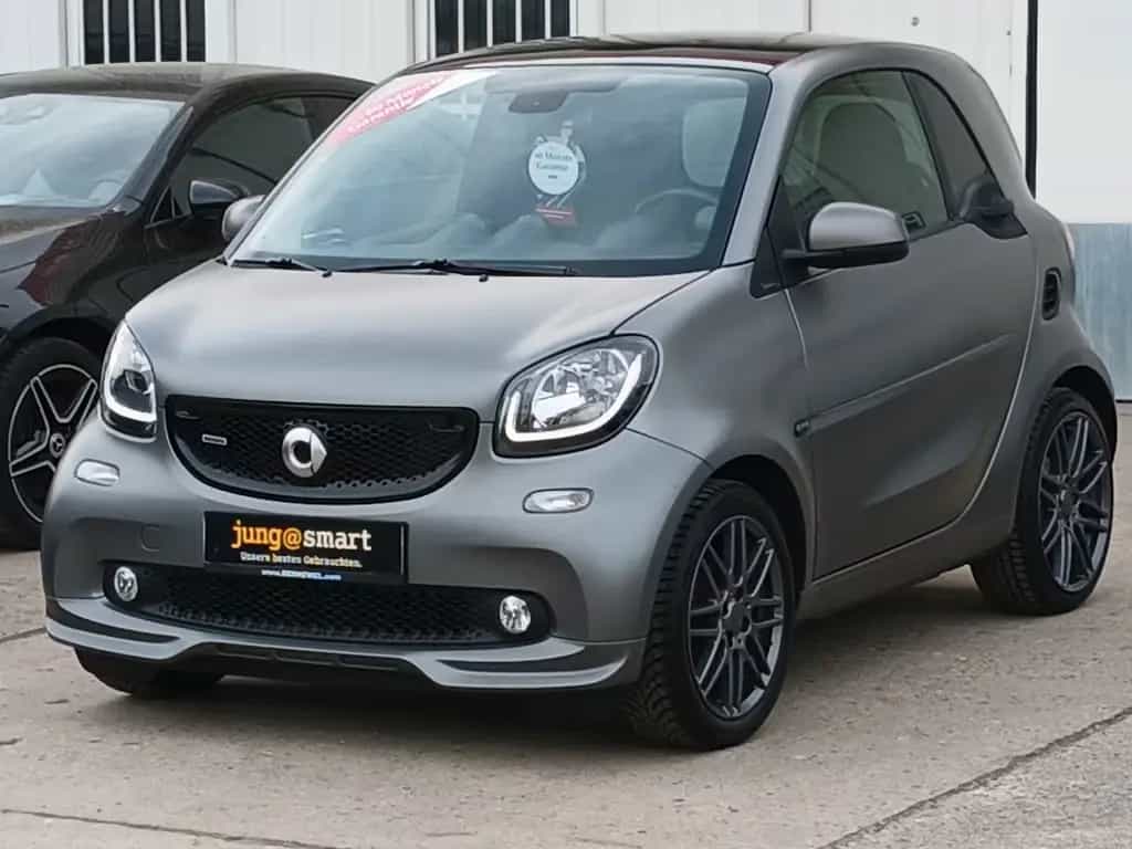 Smart ForTwo BRABUS Xclusive 122PS Panorama_Leder_Ambiente_ 06/2019-photo-0