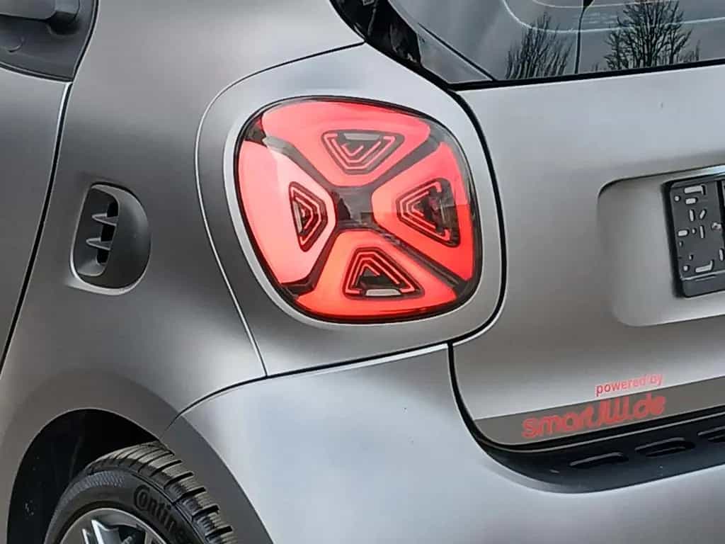 Smart ForTwo BRABUS Xclusive 122PS Panorama_Leder_Ambiente_ 06/2019-photo-8