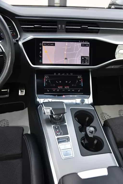 Audi A6 Avant 45 TFSI quattro S-Line *Virt. Cockpit* 08/2019-photo-16