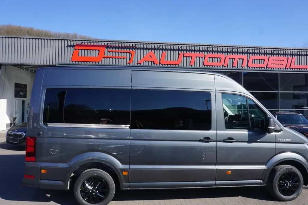 MAN TGE 3.180 DSG 9-Sitzer VIP Shuttle Leder Standhe 05/2026-photo-1