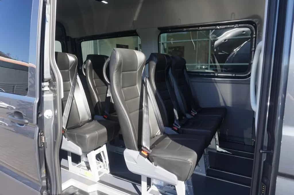 MAN TGE 3.180 DSG 9-Sitzer VIP Shuttle Leder Standhe 05/2026-photo-23
