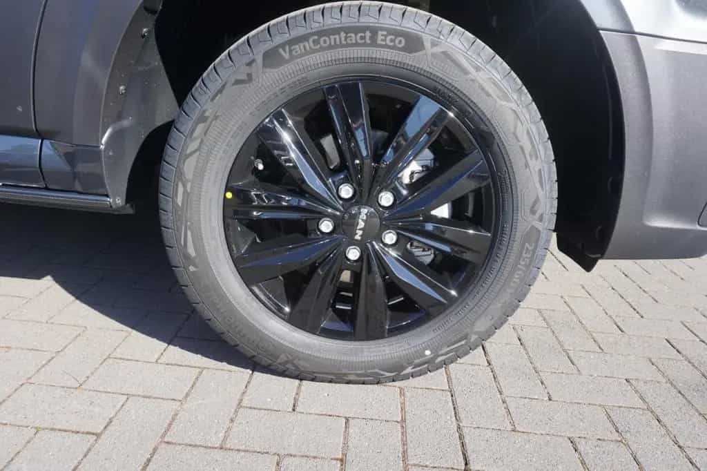 MAN TGE 3.180 DSG 9-Sitzer VIP Shuttle Leder Standhe 05/2026-photo-28