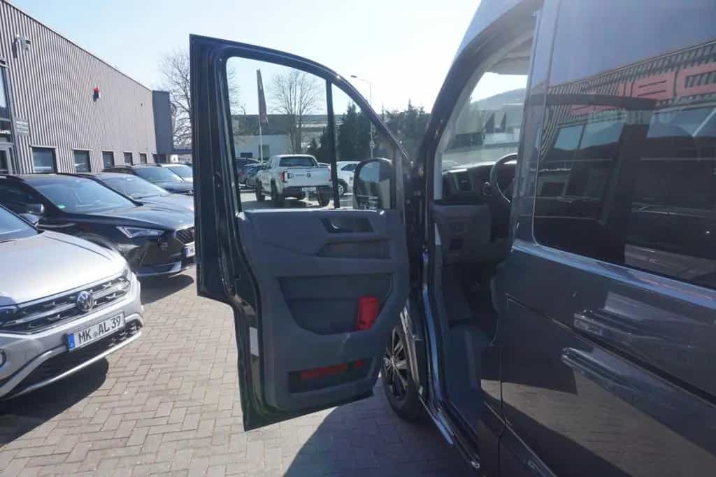 MAN TGE 3.180 DSG 9-Sitzer VIP Shuttle Leder Standhe 05/2026-photo-8