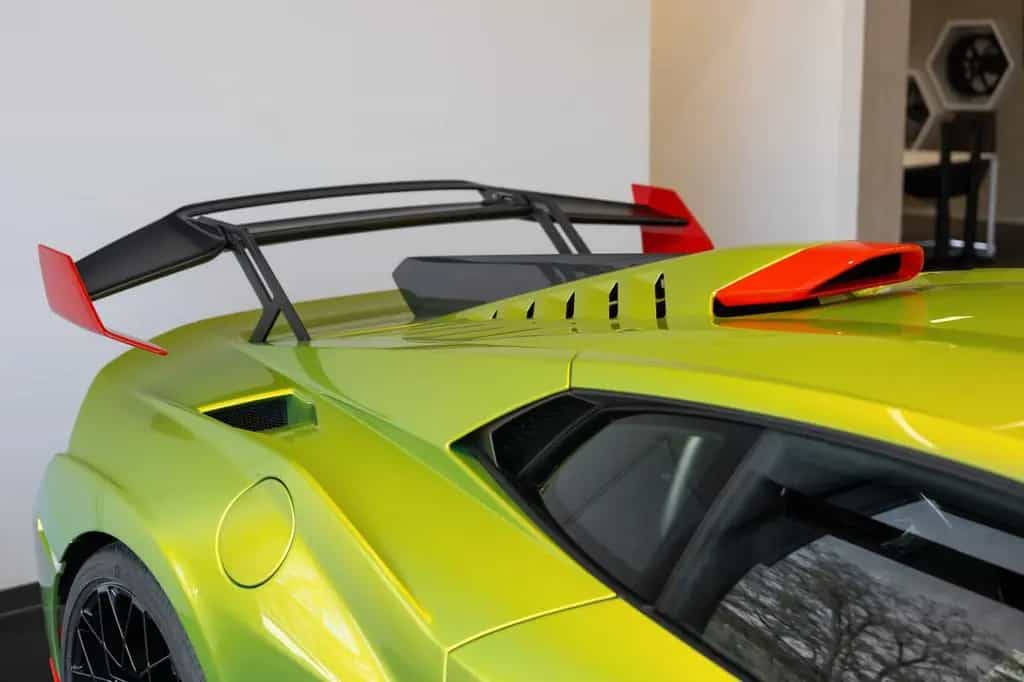 Lamborghini Huracán STO 02/2026-photo-10