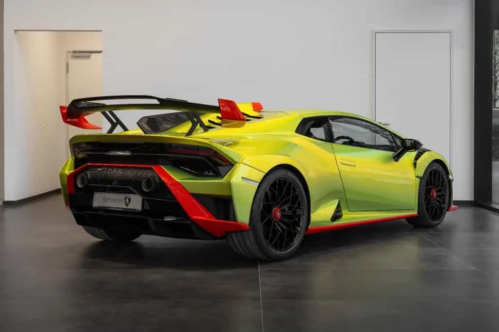 Lamborghini Huracán STO 02/2026-photo-2