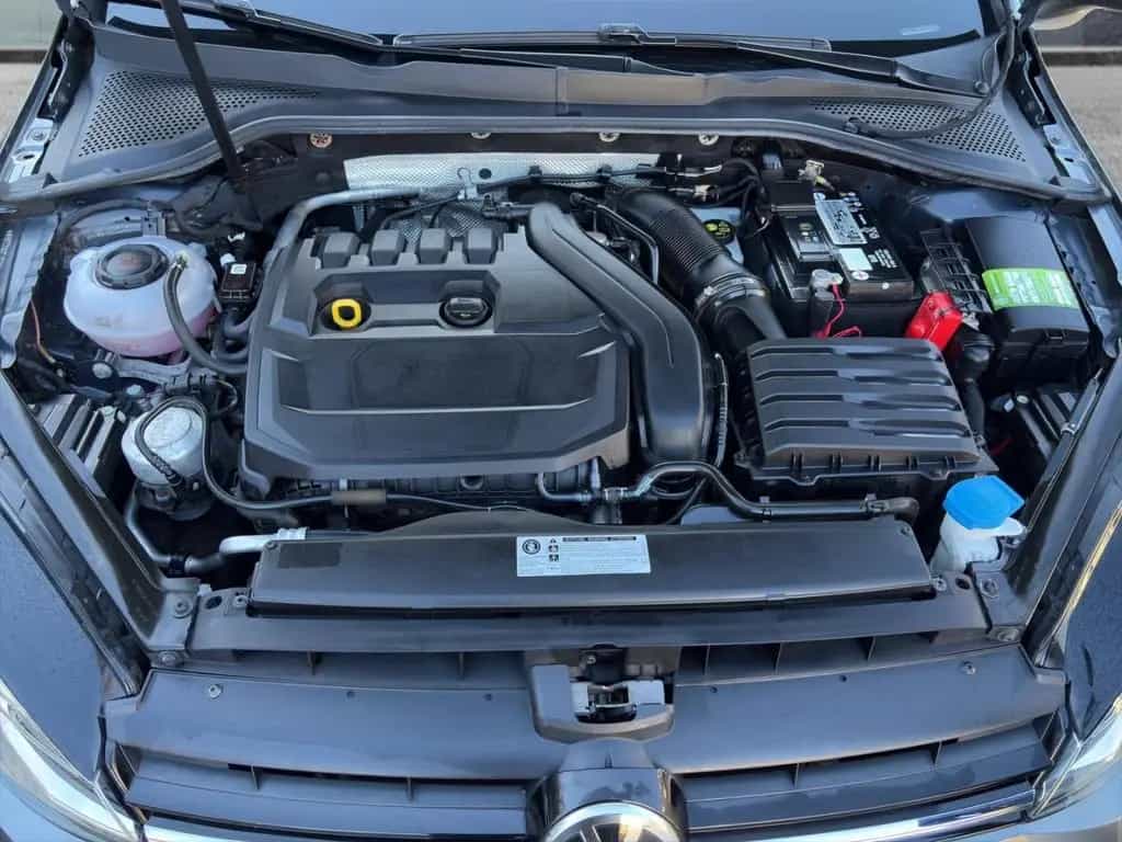 Volkswagen Golf VII Highline Navi*AAC*LED*ACC*Massage*SHZ*1 01/2020-photo-27