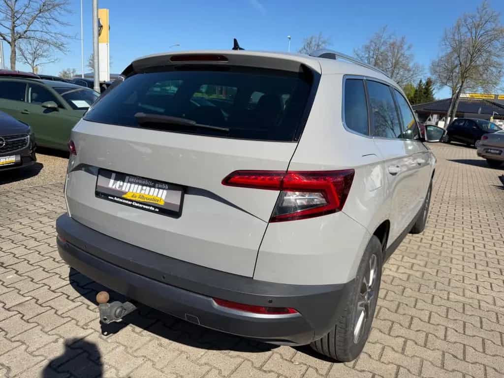 Skoda Karoq 2.0 TDI Clever 4x4 DSG 02/2021-photo-6