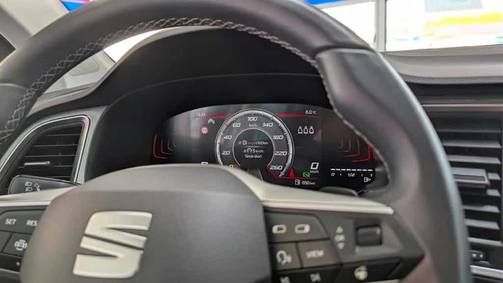 Seat Ateca Style SHZ*LENKHZ*ACC*APPLE*KAMERA 11/2024-photo-23