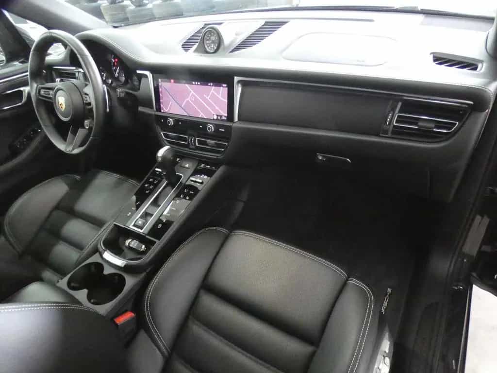 Porsche Macan DESIGN*LED*NAVI*CARPLAY*PANO 01/2023-photo-9