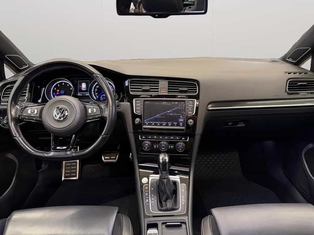 Volkswagen Golf VII Variant R BMT4Motion/Kamera/Pano/Allrad 06/2015-photo-11