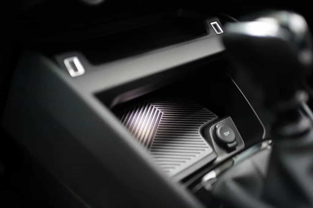 Citroën C4 PureTech 130 Shine Anhängerkupplung Allwetter 09/2021-photo-19