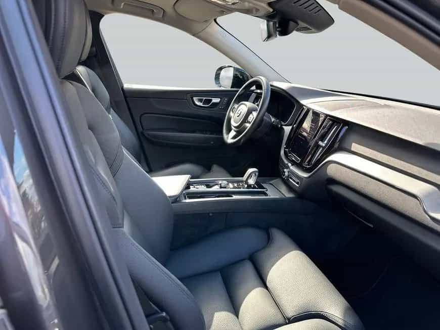 Volvo XC60 B4 D Plus Dark 12/2022-photo-12