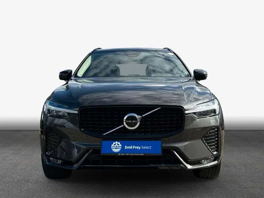 Volvo XC60 B4 D Plus Dark 12/2022-photo-2