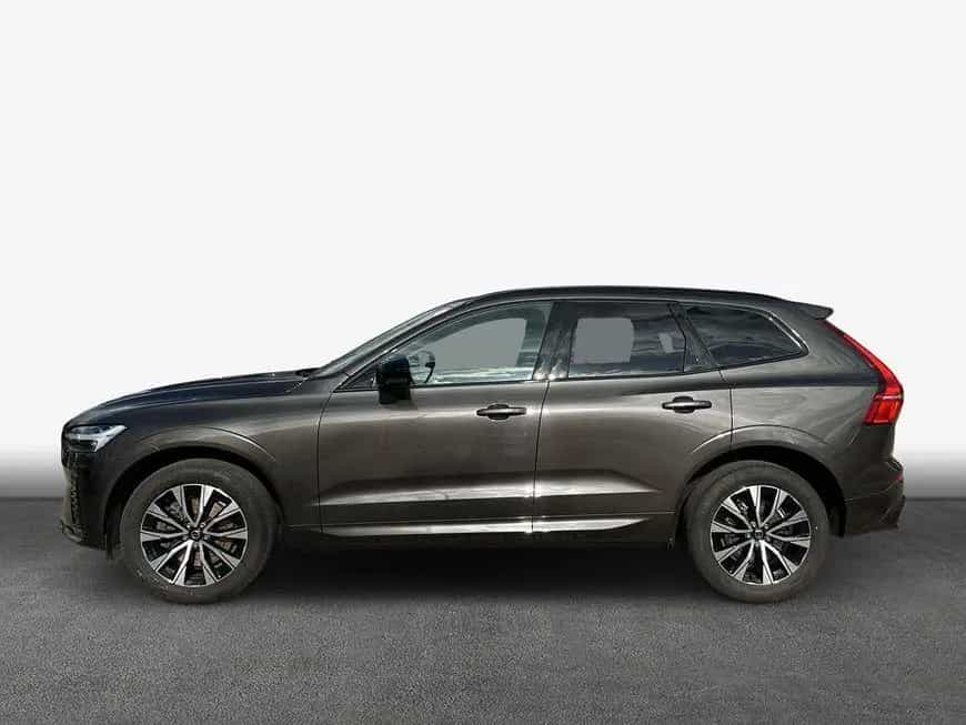 Volvo XC60 B4 D Plus Dark 12/2022-photo-3