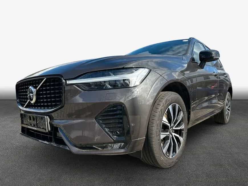 Volvo XC60 B4 D Plus Dark 12/2022-photo-5