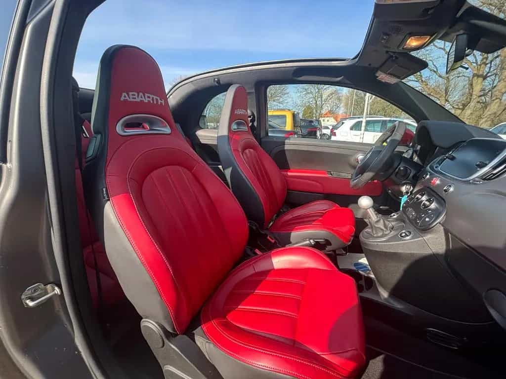 Abarth 500C 595 C Turismo Leder Bi-Xenon Navi Carplay 01/2019-photo-8