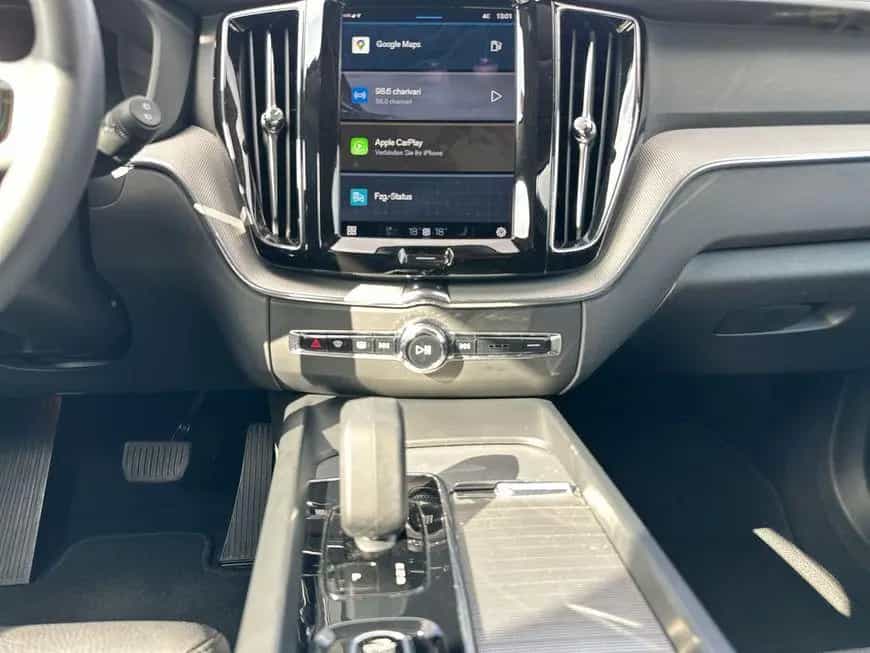 Volvo XC60 B4 D AWD Plus Dark 12/2022-photo-14