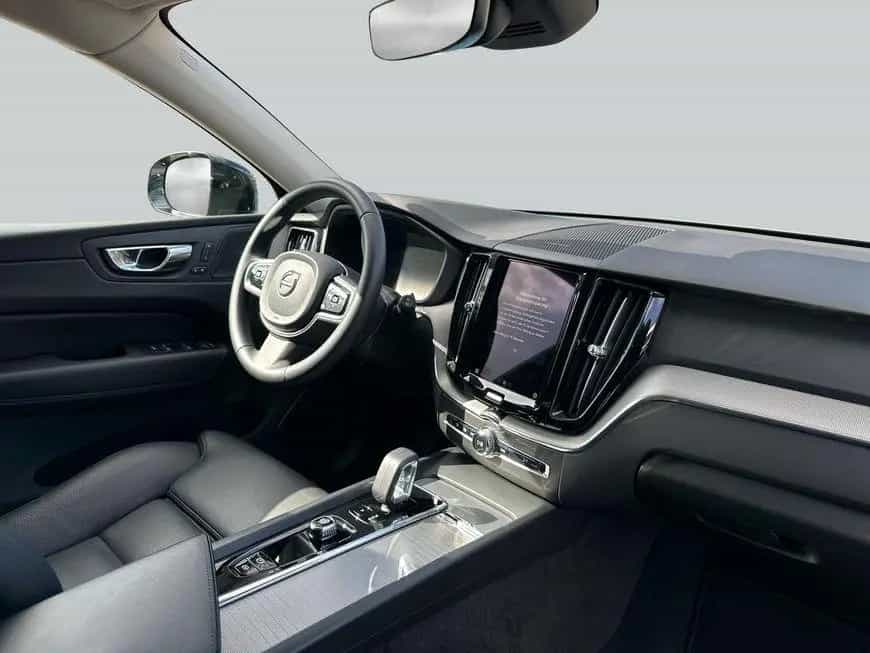 Volvo XC60 B4 D AWD Plus Dark 12/2022-photo-15
