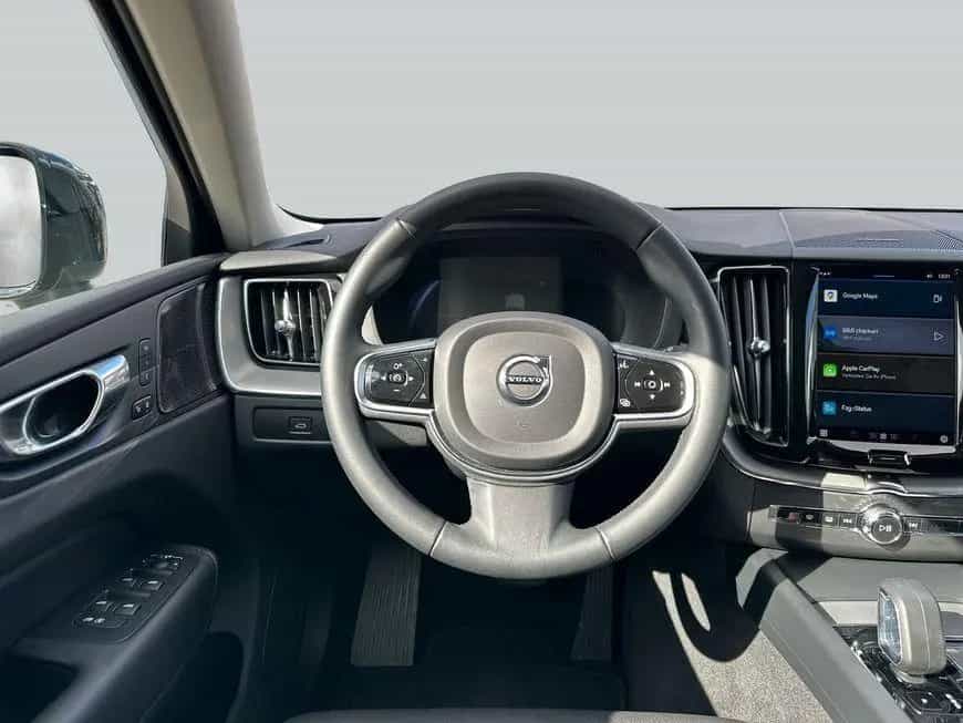 Volvo XC60 B4 D AWD Plus Dark 12/2022-photo-16