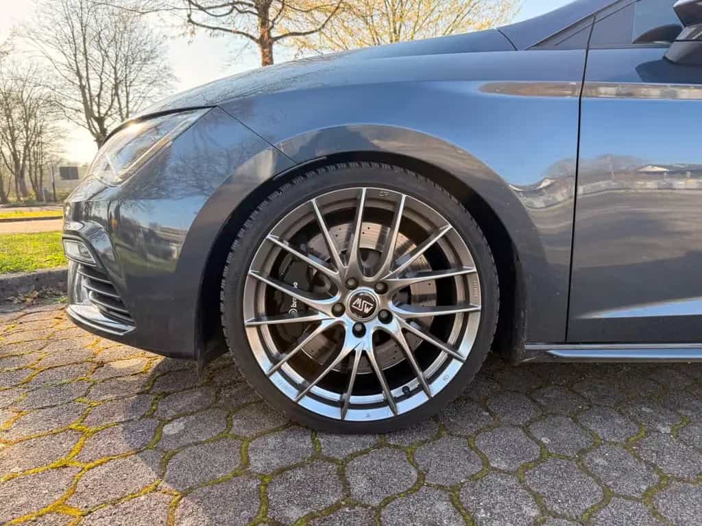 Seat Leon CUPRA 300 4Drive 10/2019-photo-5