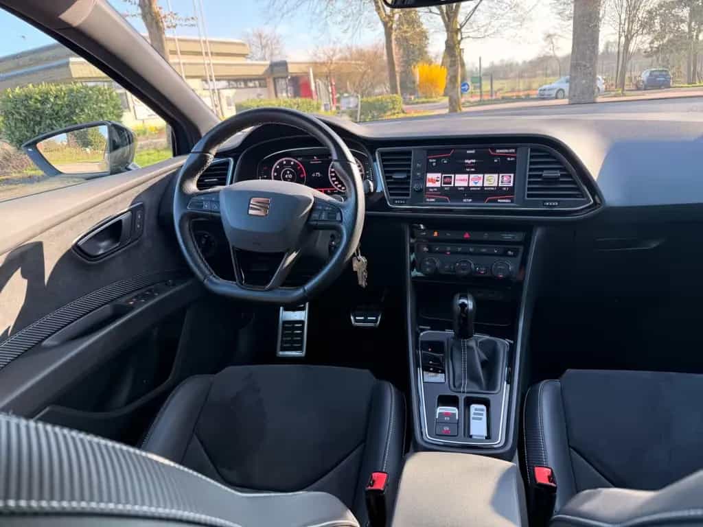 Seat Leon CUPRA 300 4Drive 10/2019-photo-7