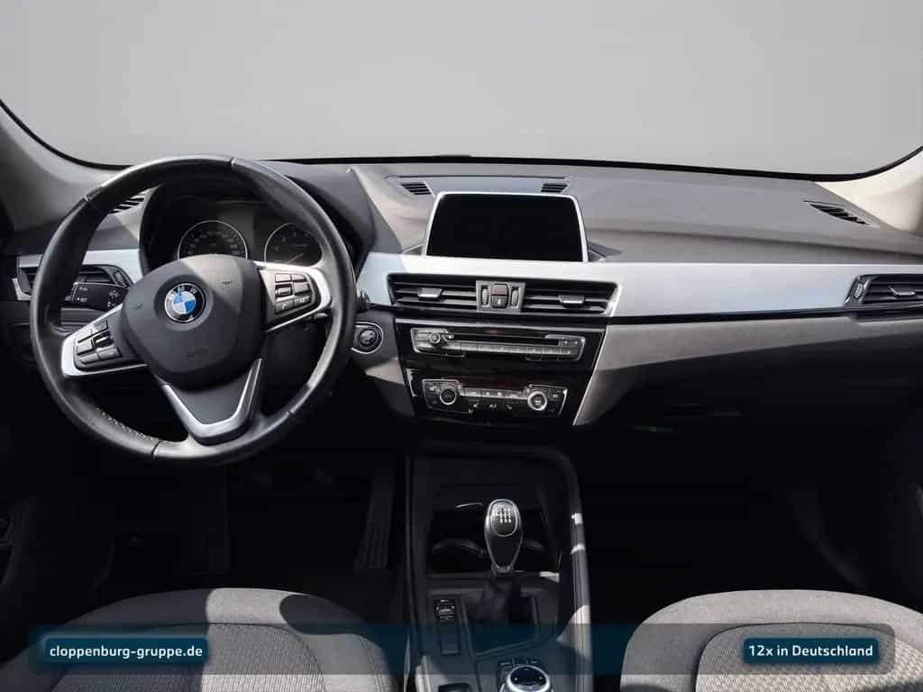 BMW X1 sDrive18i Advantage AHK+Navi+SHZ+HiFi+LED+BT 03/2018-photo-13