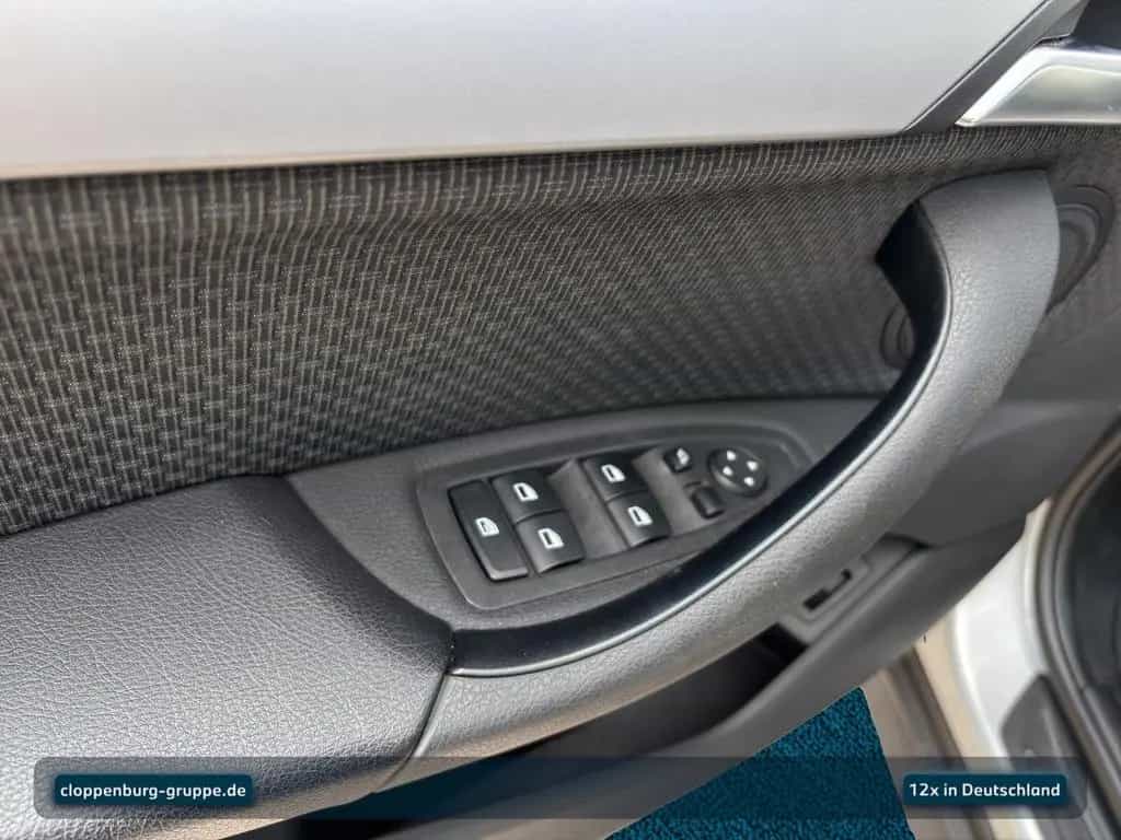 BMW X1 sDrive18i Advantage AHK+Navi+SHZ+HiFi+LED+BT 03/2018-photo-15