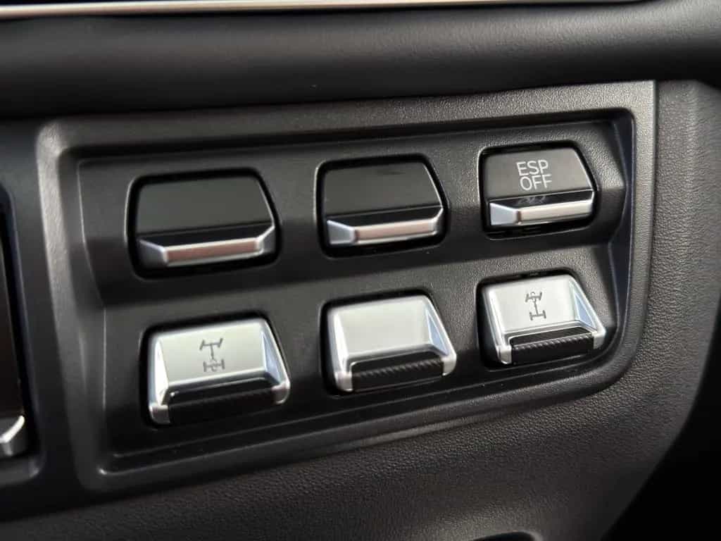 BAW 212 4x4 Diesel Automatik *VOLL*ALLE FARBEN* null-photo-26