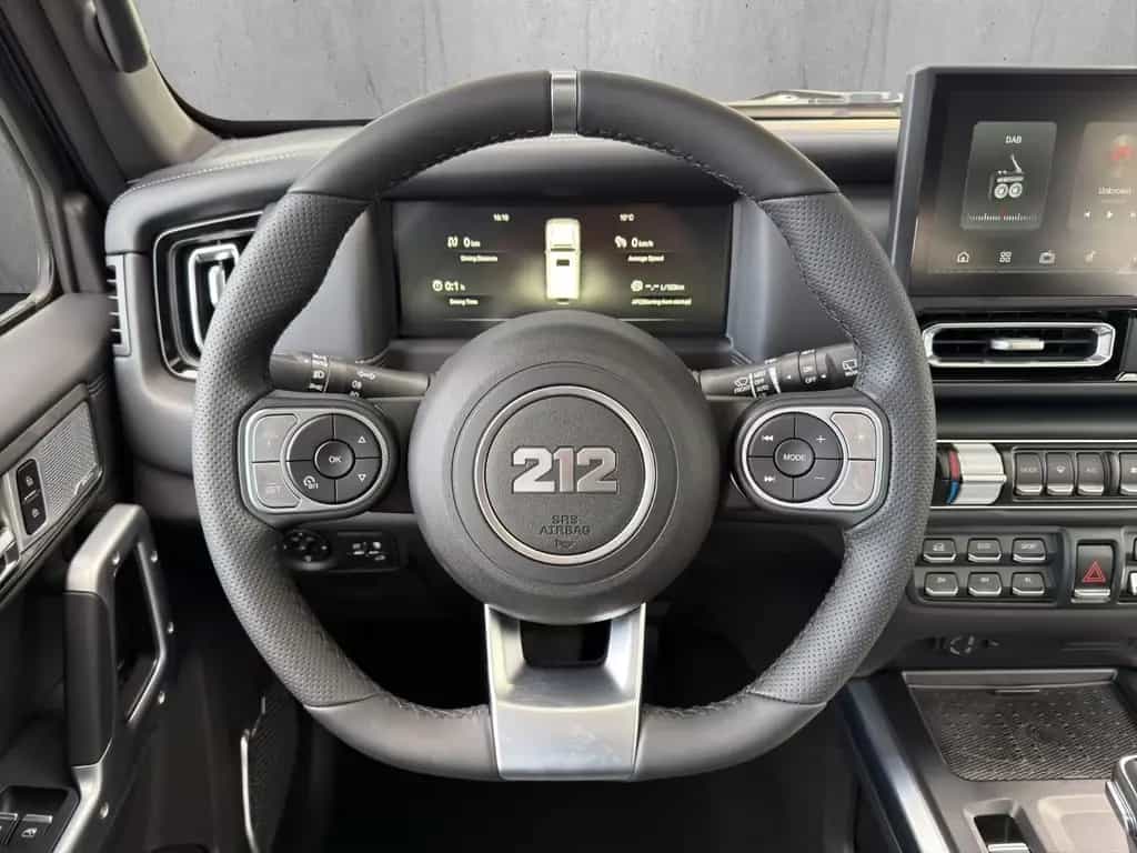 BAW 212 4x4 Diesel Automatik *VOLL*ALLE FARBEN* null-photo-9