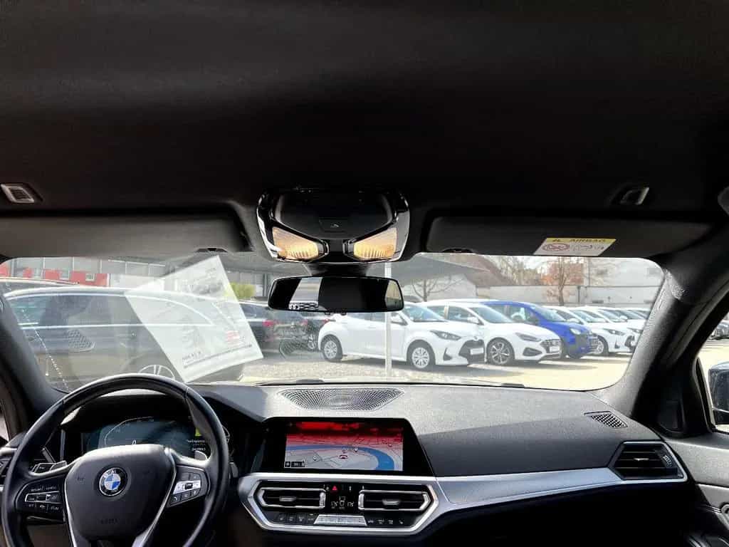 BMW 320 d Touring Sport Line *LED Navi Sitzh. ACC DAB 06/2022-photo-19