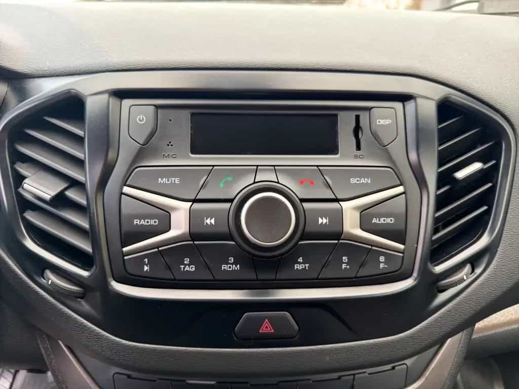 Lada Vesta 1.6*1 HAND*KLIMA*SHZ*TEMPOMAT* 07/2018-photo-13