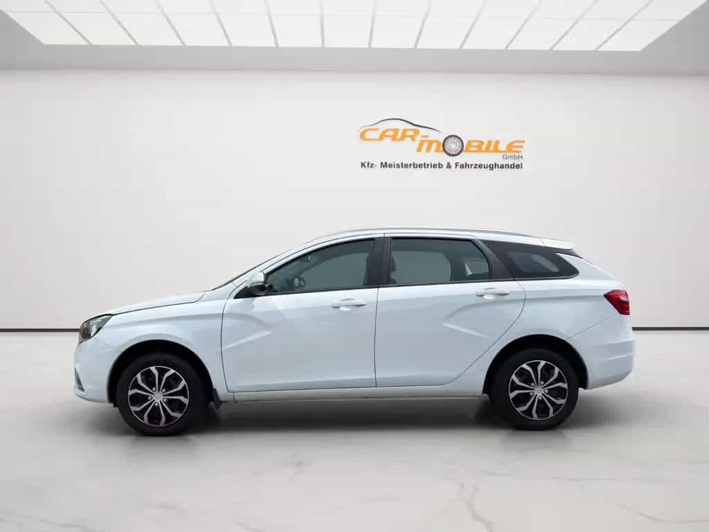 Lada Vesta 1.6*1 HAND*KLIMA*SHZ*TEMPOMAT* 07/2018-photo-2