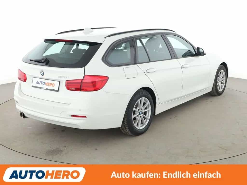 BMW 3 Series 320i Advantage Aut.*NAVI*LED*PDC*SHZ*TEMPO* 09/2018-photo-5
