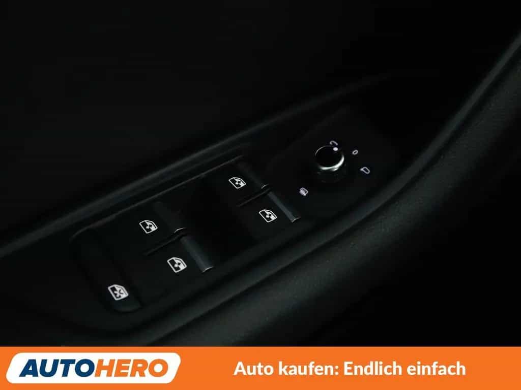 Audi A4 35 TFSI Aut.*XENON*TEMPO*PDC* 04/2019-photo-24