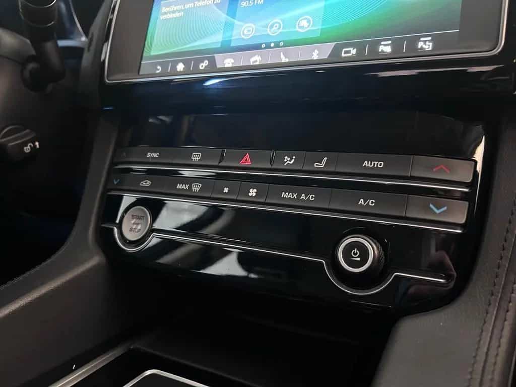 Jaguar F-Pace F-PACE Prestige AWD 05/2019-photo-10