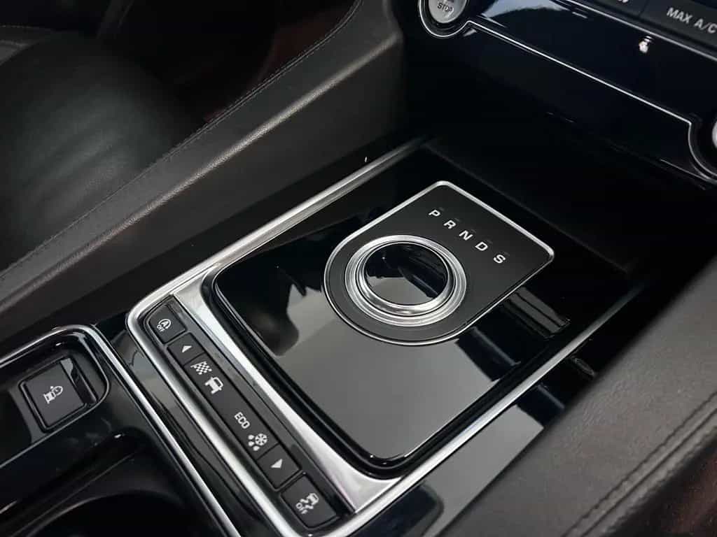 Jaguar F-Pace F-PACE Prestige AWD 05/2019-photo-12